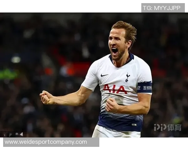 多特蒙德34岁替补门将迈尔成功续约至2027年正式签署新合同