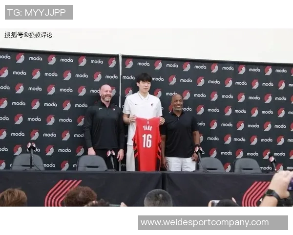 杨瀚森训练中展现神奇三分球网友称其进步显著不应被忽视 杨瀚森训练中展现神奇三分球网友称其进步显著不应被忽视