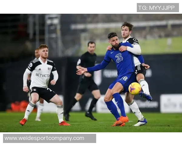 萨基盛赞罗马与那不勒斯对决将如英超般精彩深入分析两位教练风格