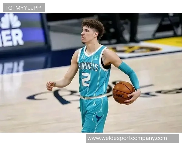 拉梅洛鲍尔生涯得分突破5000同届华子本赛季有望超越一万大关