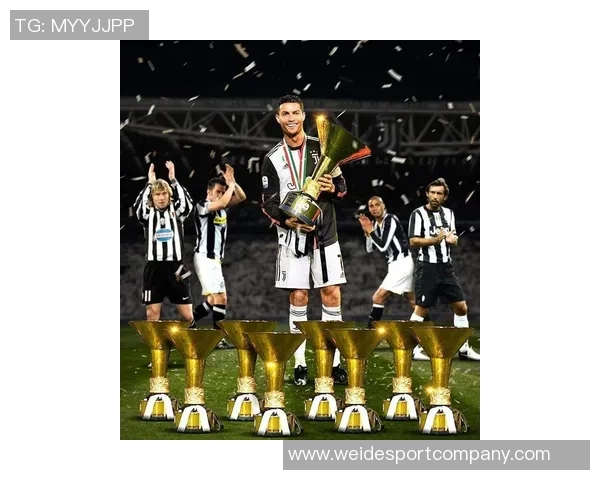 吾米提江:奖杯见证奋斗历程为本赛季联赛画上圆满句号