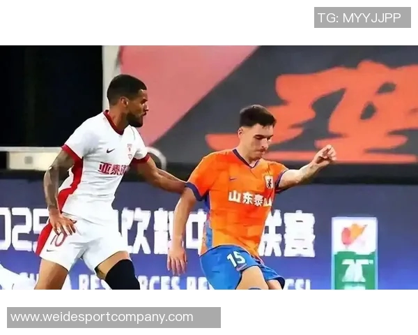 泰山中卫洛佩斯对抗表现不佳奥斯卡强势突破致失球