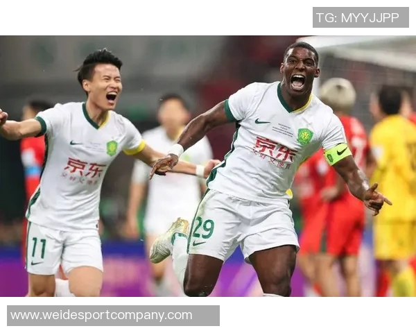 万众瞩目7000名北京球迷与3万河南球迷齐聚苏州共襄足协杯盛宴