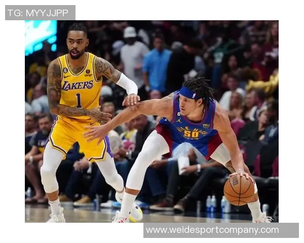 势如破竹的精彩瞬间弗拉格飞身大帽拉塞尔助攻浓眉空中暴扣