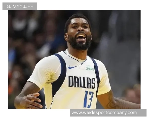 浓眉复出状态渐入佳境16分钟内贡献7分7板与2次封盖