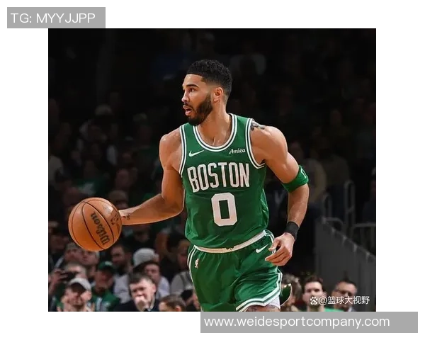 布克自进入联盟以来最后5秒制胜球次数追平塔图姆仅次于小卡