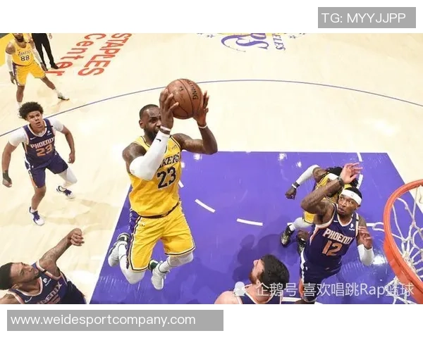 谢晋和张旭尧共同展望亚洲杯预选赛决战全力以赴争取胜利